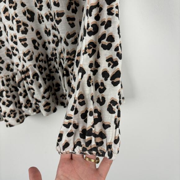 Lucky Brand Long Sleeve Leopard Print Top - Picture 6 of 9